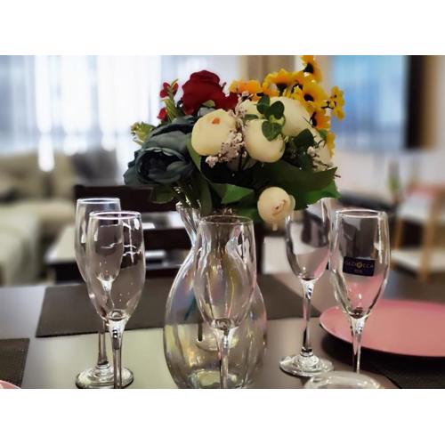 Serene, Charming and Beautiful Nests!