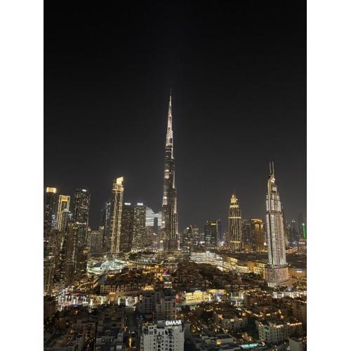 Serene Homes - Burj Khalifa view