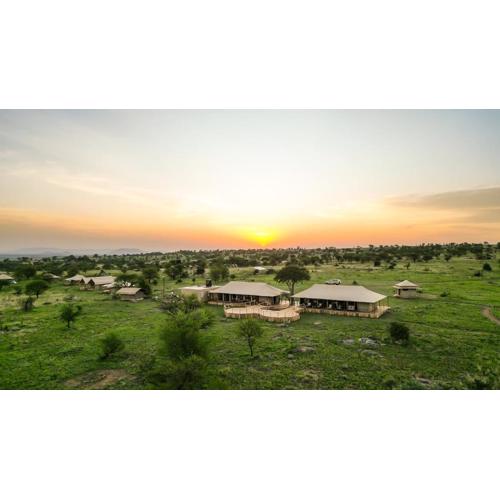 Serengeti Malaika Luxury Camp
