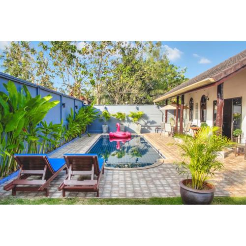Serenity Holiday Pool Villa, Bangtao Beach
