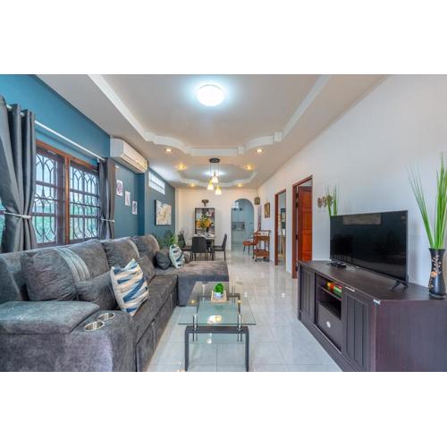 Serenity Holiday Villa 1 D Karon Beach