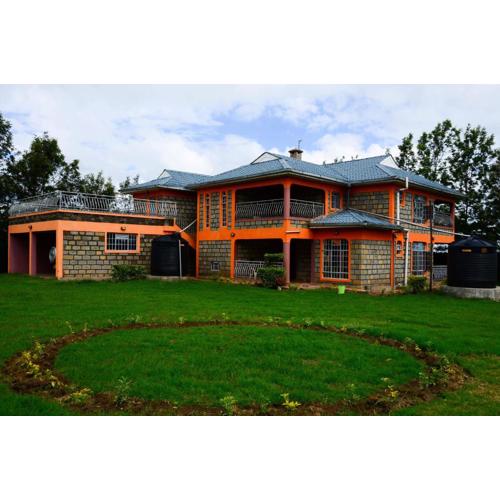 Serian Vacation House