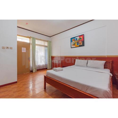 Seruni Guest House Near Alun Alun Lembang Mitra RedDoorz