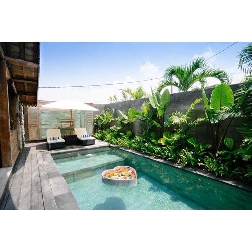 Seseh Beach Retreat Villas