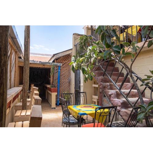 Seuri Bar and Guesthouse