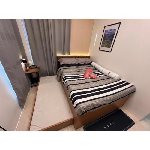 Seven-Eleven Inn 1BR Condo - Royal Oceancrest Mactan