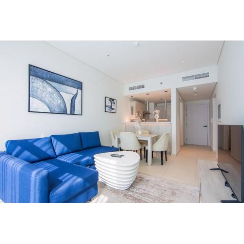 Seven Palm- Sophisticated 2BR Residence