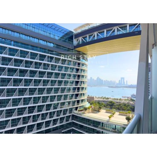 Seven Palm Escape 1BR in Palm Jumeirah