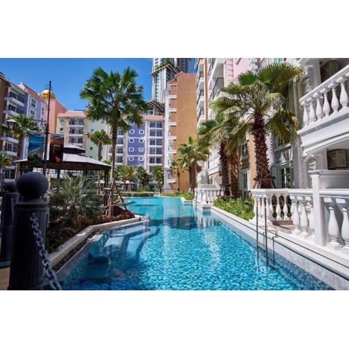 Seven Seas Cote d'Azur Family-friendly one bedroom with Pool& Gym Steps to Beach