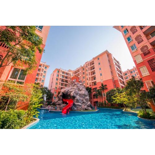 Seven Seas Pattaya Poolside Room ห้องติดสระ