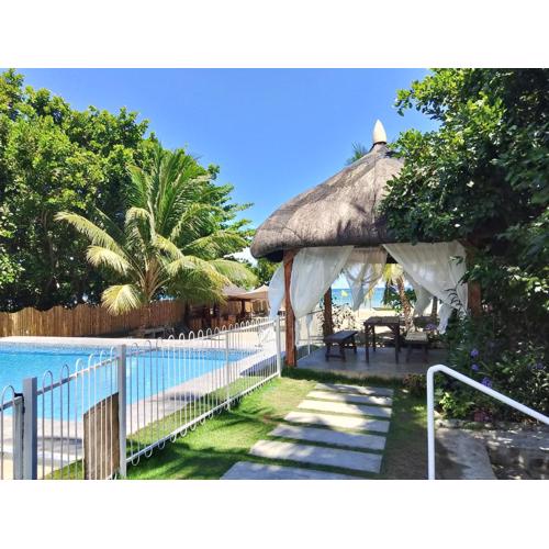 Sevens Hideaway Beach Resort