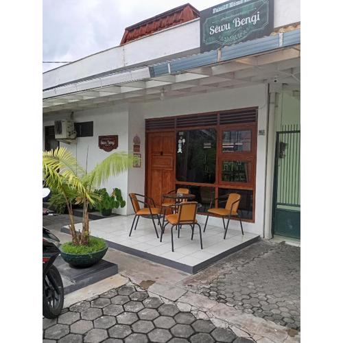 Sewu Bengi Family Room