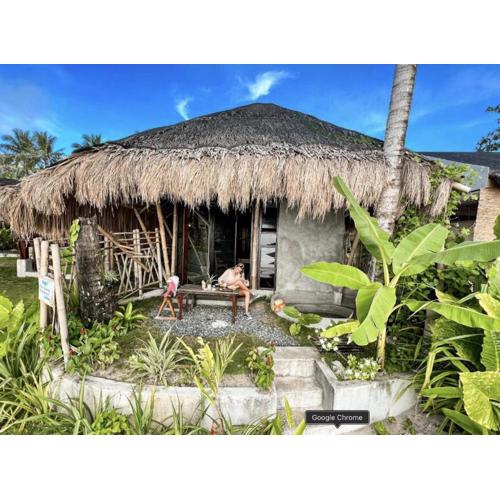 ShakaBrah Beachfront Hostel