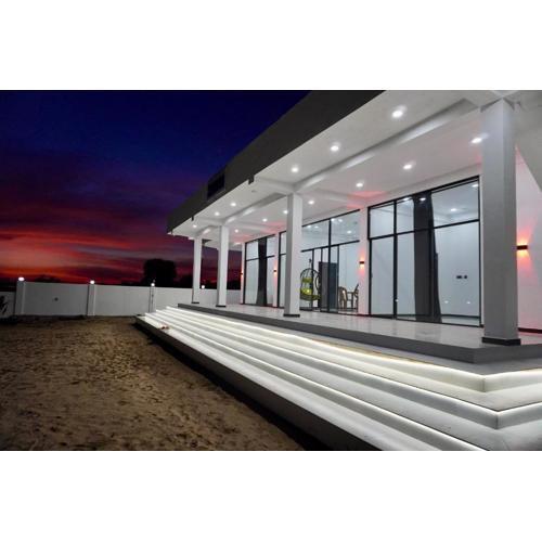 Shakin Shasha Beach House/neithalbeachcity