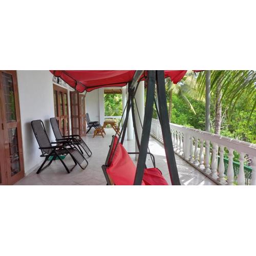 Shanon Lake Villa Surf Lodge