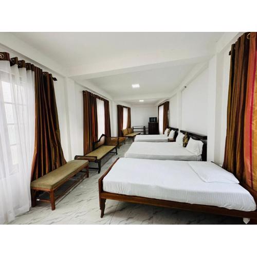 Shanthi Guest house