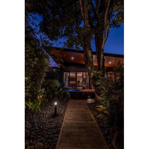 Shanti Cabin - Ezra Viniti Resort