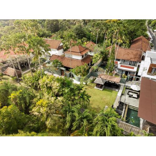 Shanti Estate Seminyak by Nakula