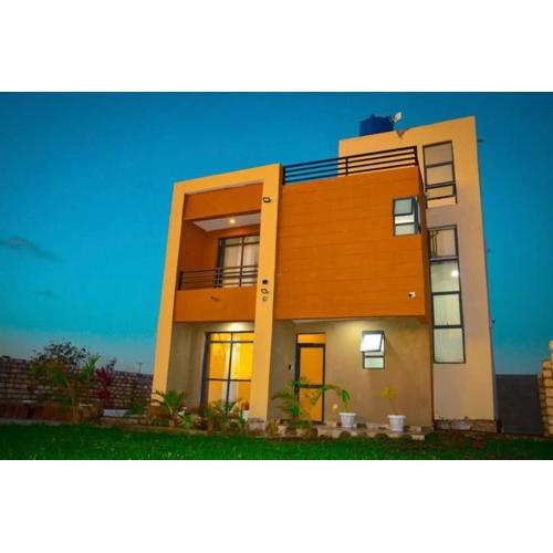 Shany’s Villa 3bdrm with private swimming pool