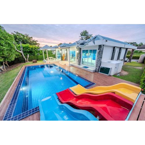 Shark House - Pool Villa RB13