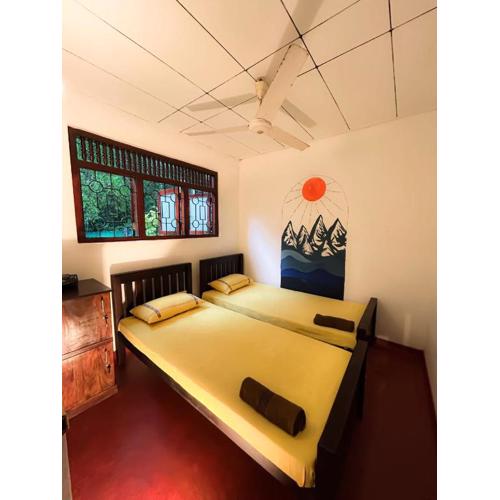 Sharta Unawatuna Hostel