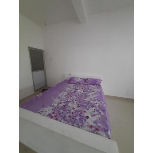 Sharu Tours Gest House