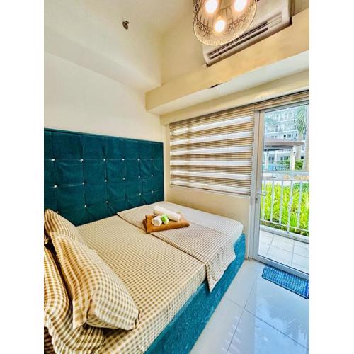 Shell Residence 1BR Deluxe Room Across Mall of Asia and Near Airport