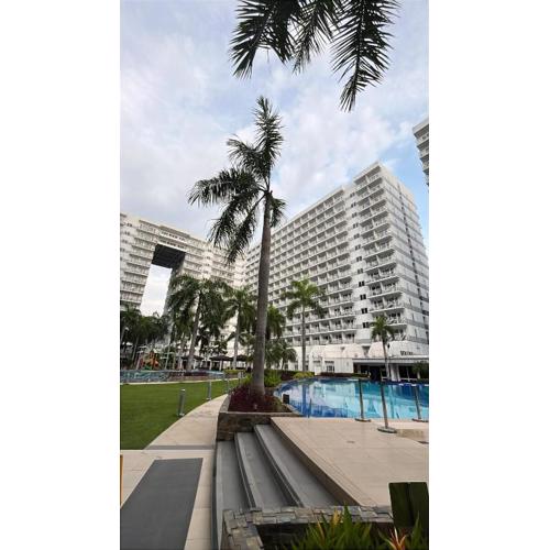 Shell Residence By Ocampo