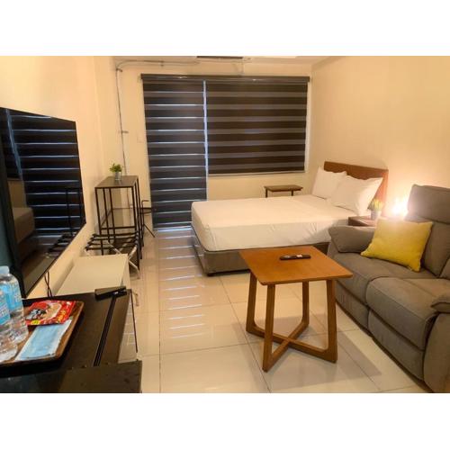 Shell Residences Mall of Asia Pasay