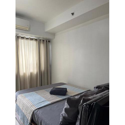 Shell Residences MOA by JM Ocampo