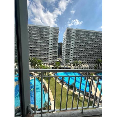Shell Residences pool view