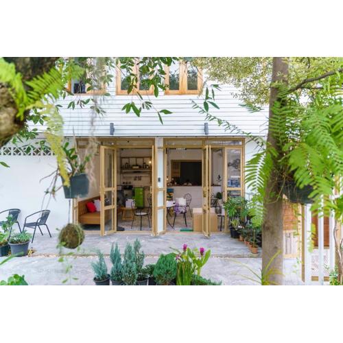 SherVa101 Home and Hostel