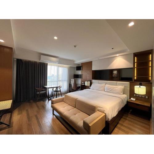 Sheryll Escapes - One Euphoria studio Netflix Wifi & swimming pool