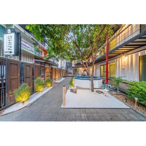 SHIN Hostel Changphuak ChiangMai