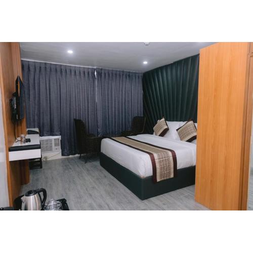 Shine Boutique Hotel