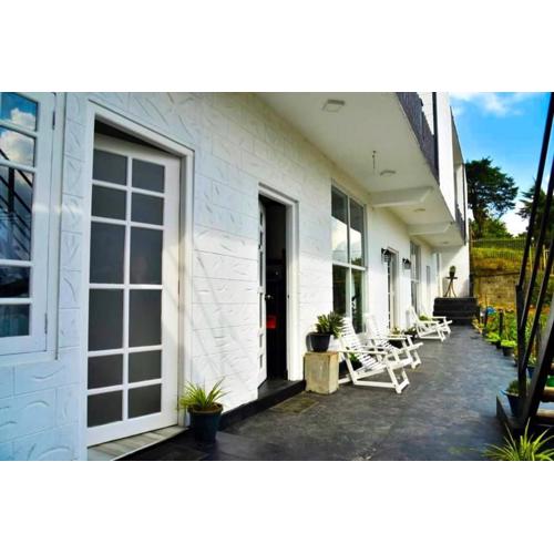 Shiny Cot Double Room with Garden View