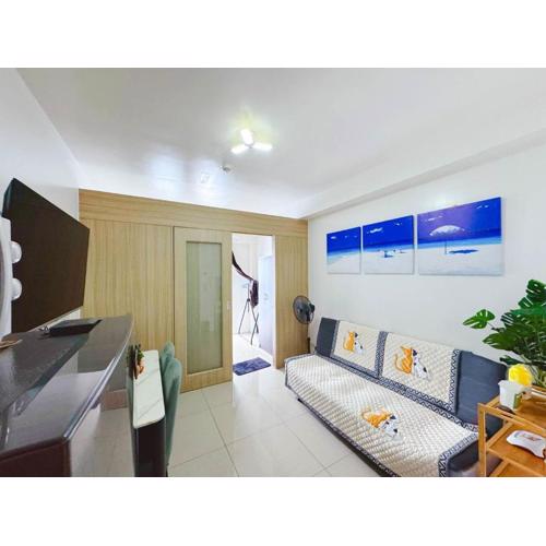 Shore 1 tower c1 17floor near moa facing swimming pool