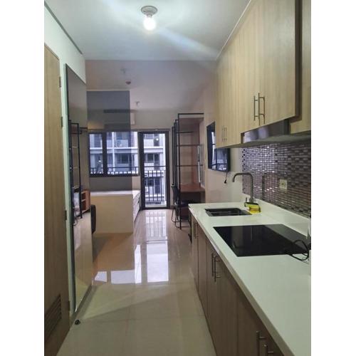 Shore 2 residences condominium