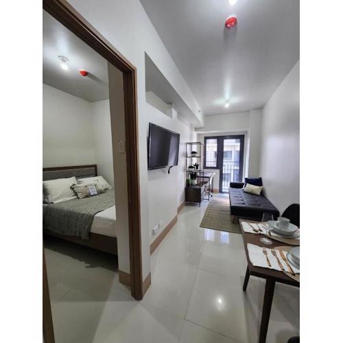 Shore 3 Residences MOA Manila