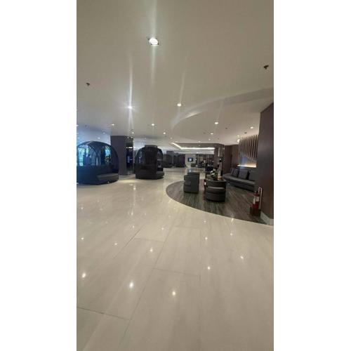 Shore Residecnes Infront of MoA, Netflix, Wifi