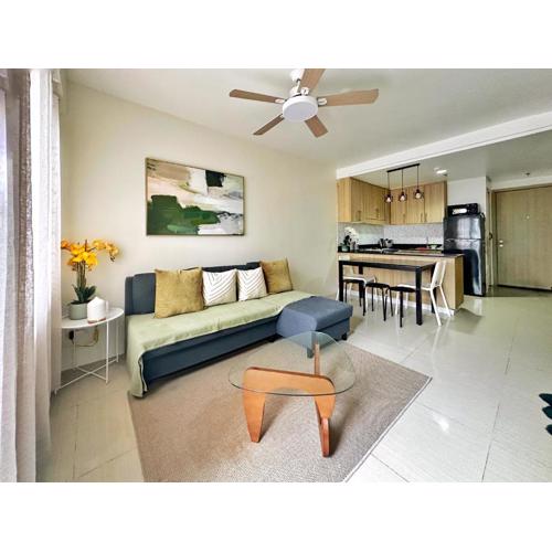 Shore Residences 2 Bedroom Near NAIA Airport and MOA