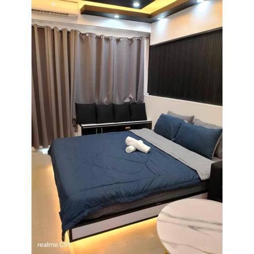 Shore Residences Amenity View Interiored Room