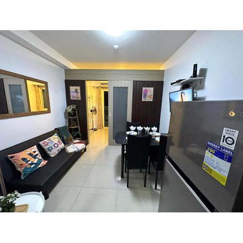 Shore Residences, Mall Of Asia Complex Stayction by PBYY