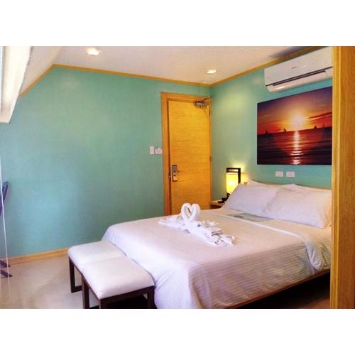 Shore Time Hotel Boracay