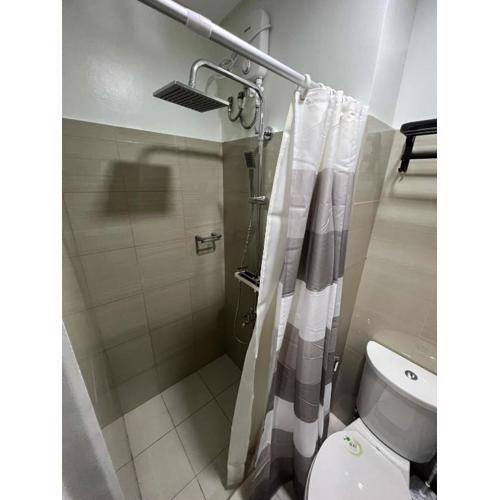 SHORE TOWER 1 Staycation Near Mall Of Asia