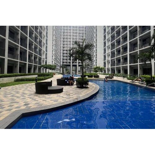 Shore2 Haven - Chic Condotel Near Mall of Asia