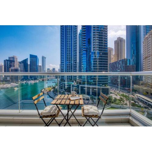 ShoresInn - Beautiful residence with Marina Views