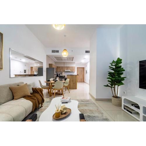 ShoresInn - Dubai Marina's Classic Stay