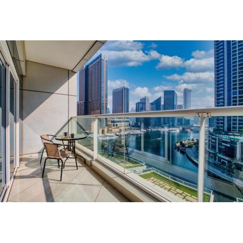 ShoresInn - Mesmerizing Waterfront in Dubai Marina