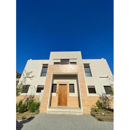 Sifa Beachfront Apartment